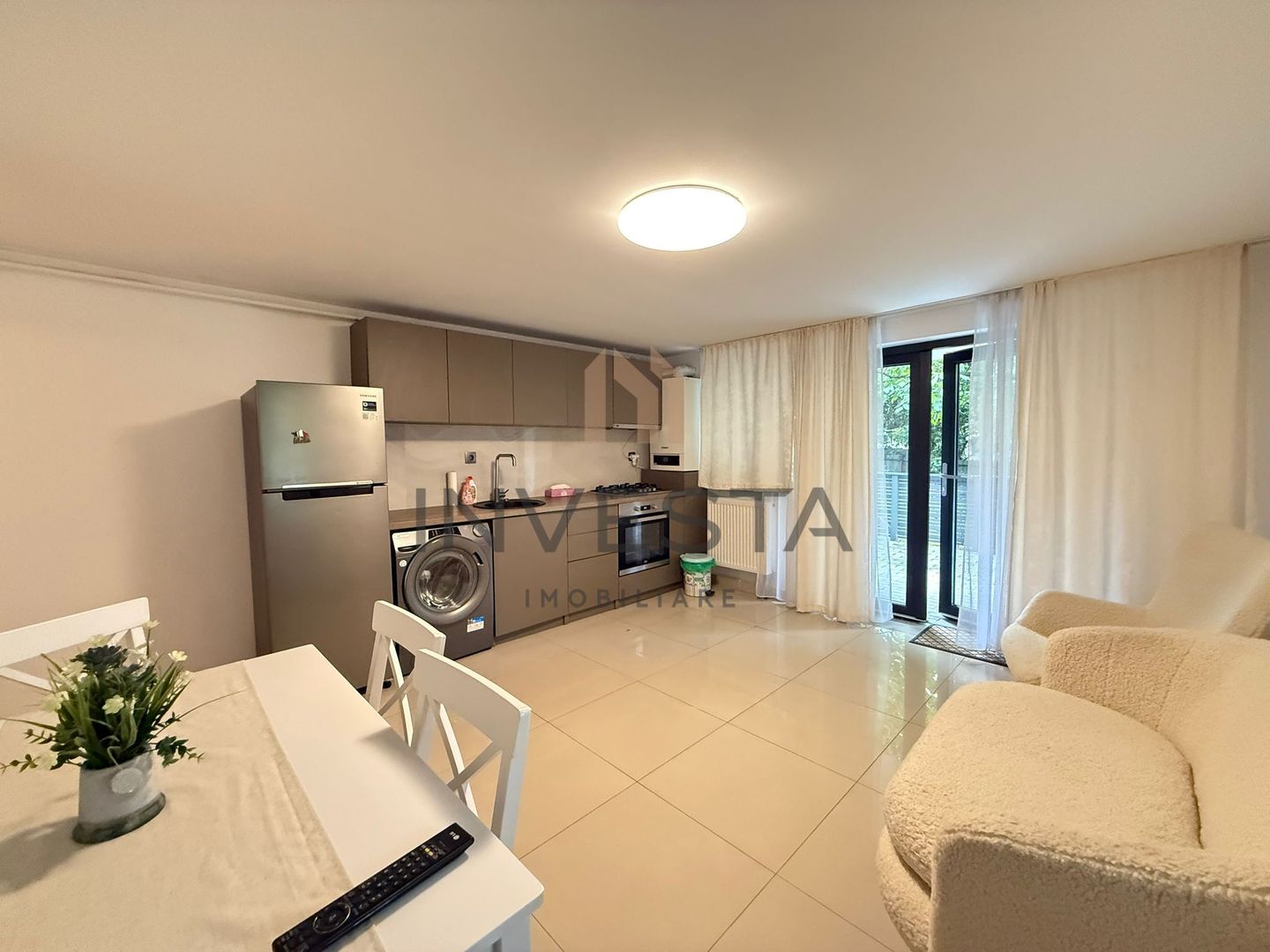 Apartament 3 camere cu terasa! Zona FSEGA! - Poză 8