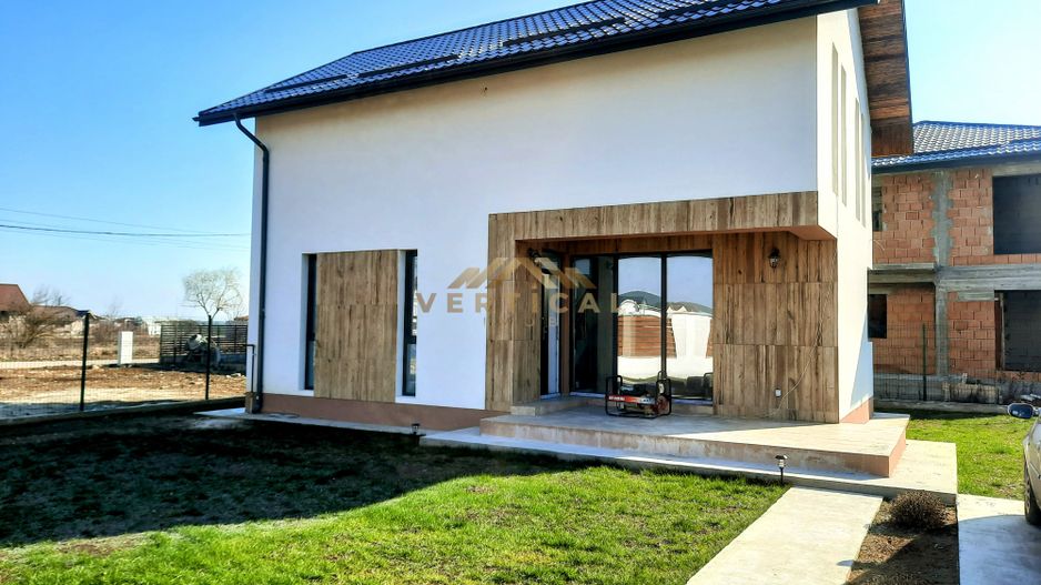 Vila 4 camere in comuna Berceni - Poză 1