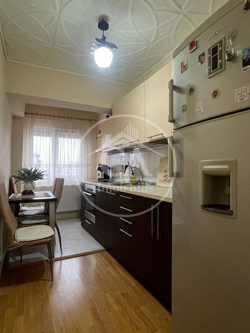 Apartament cu o cameră de vânzare in zona Rogerius, Oradea - Poză 1