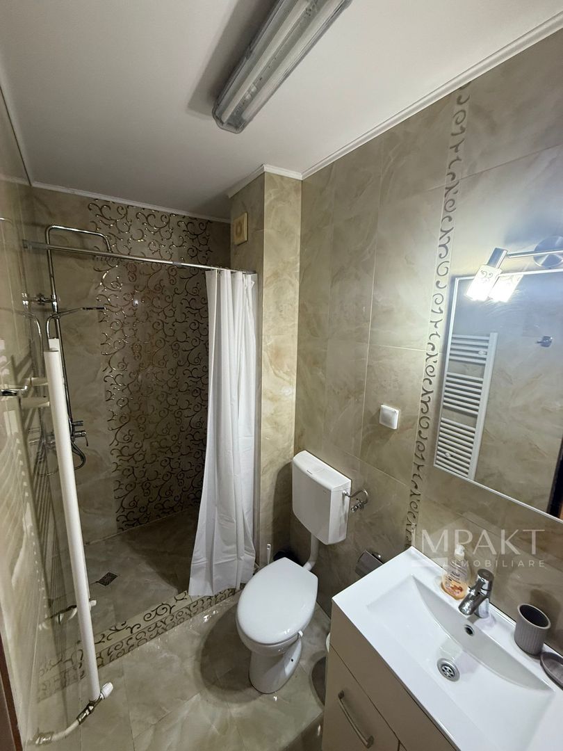 Apartament cu 3 Camere superb de inchiriat , zona Centrală - Poză 13
