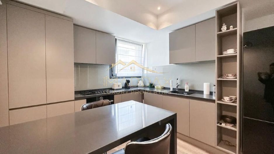 Apartament 4 camere luxos // complex rezidential zona Herastrau *** - Poză 7