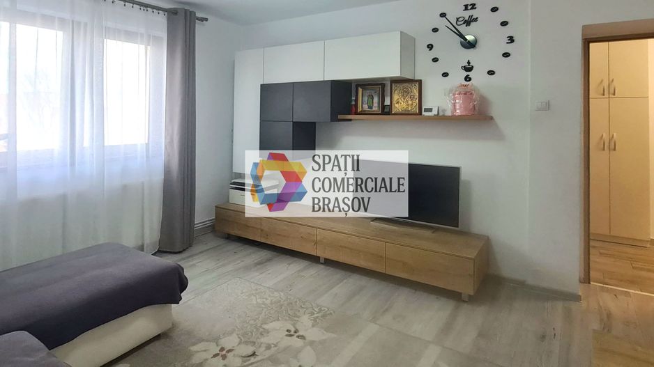 Apartament cu trei camere, zona Astra 47 mp - Poză 9