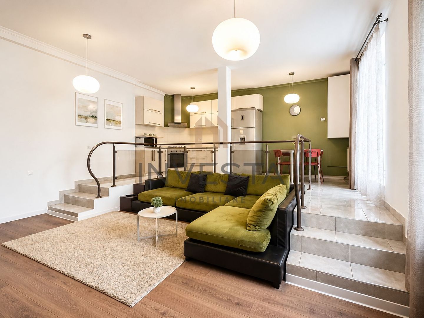 Apartament 3 camere decomandat de inchiriat in vila, zona Centrala! - Poză 2