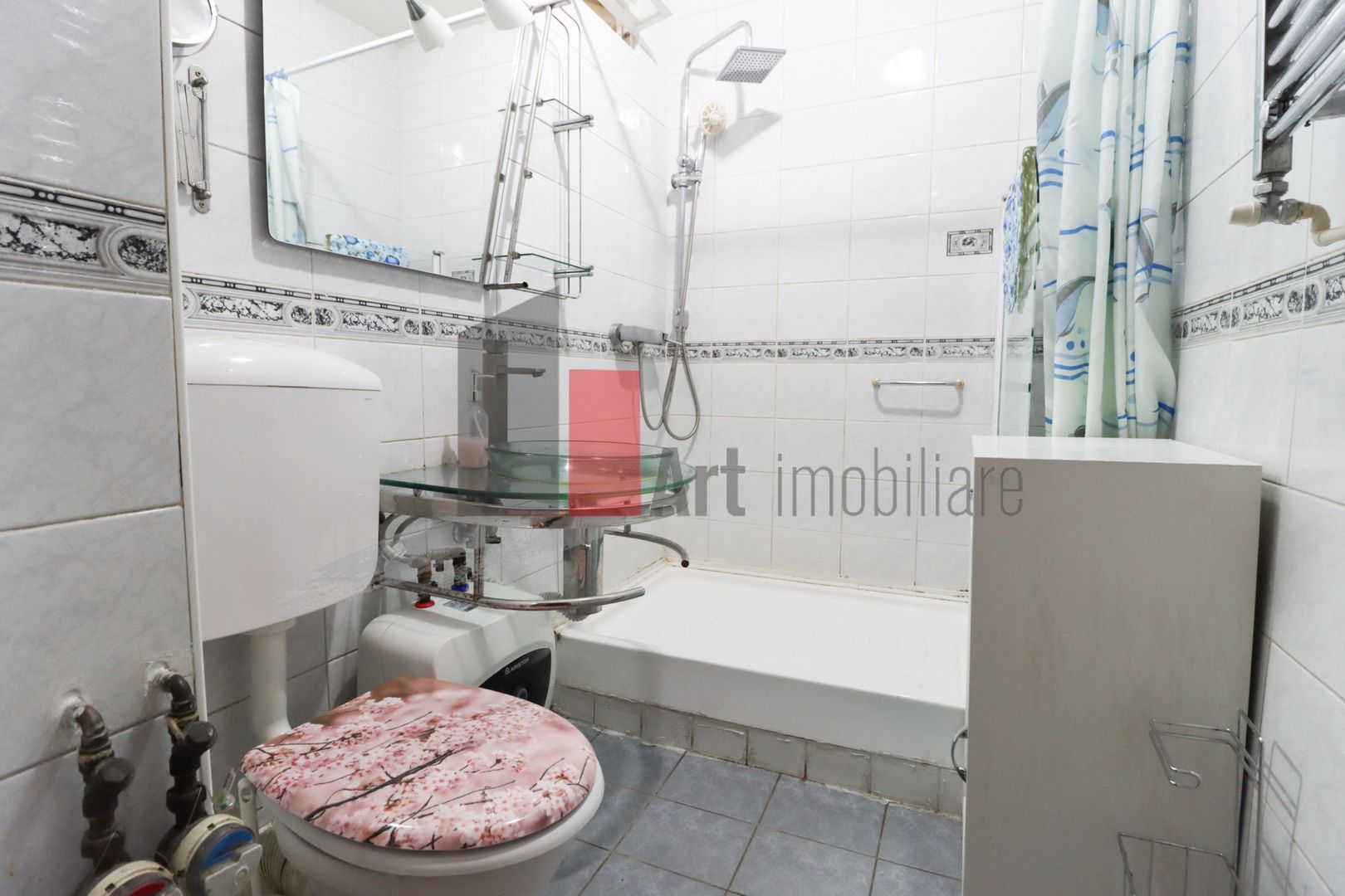 Apartamentul "SUPERMETO", BLOC STRADAL, REABILITAT - Poză 18