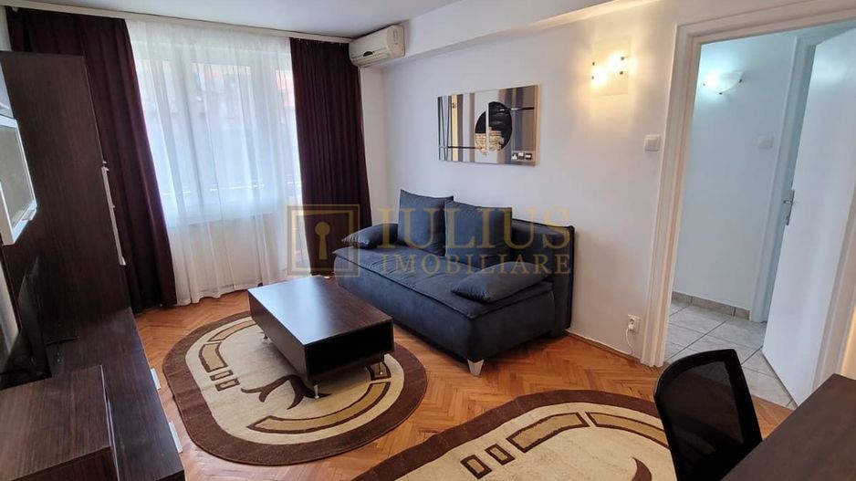 Piata Victoriei| 2 camere|  vedere superba spre Catedrala si Opera| balcon| - Poză 5