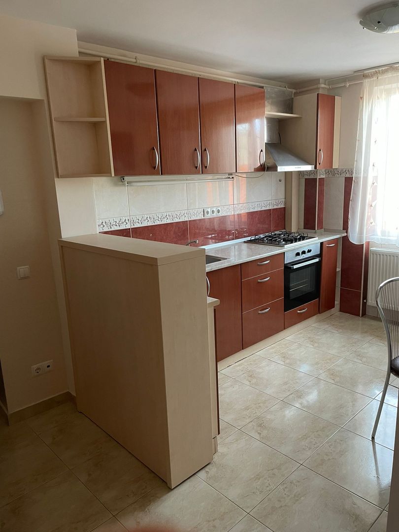 Închiriere apartament 3 camere | Piața Victoriei | Etaj 7/8 cu lift nou - Poză 11