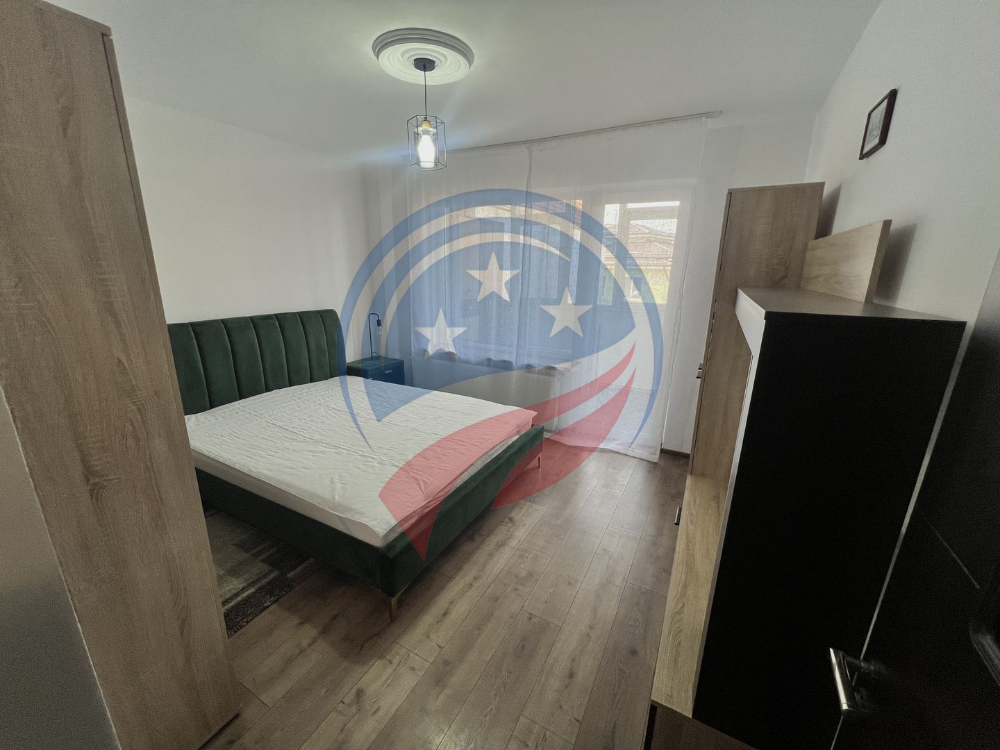 Apartament de inchiriat 3 camere - Poză 2