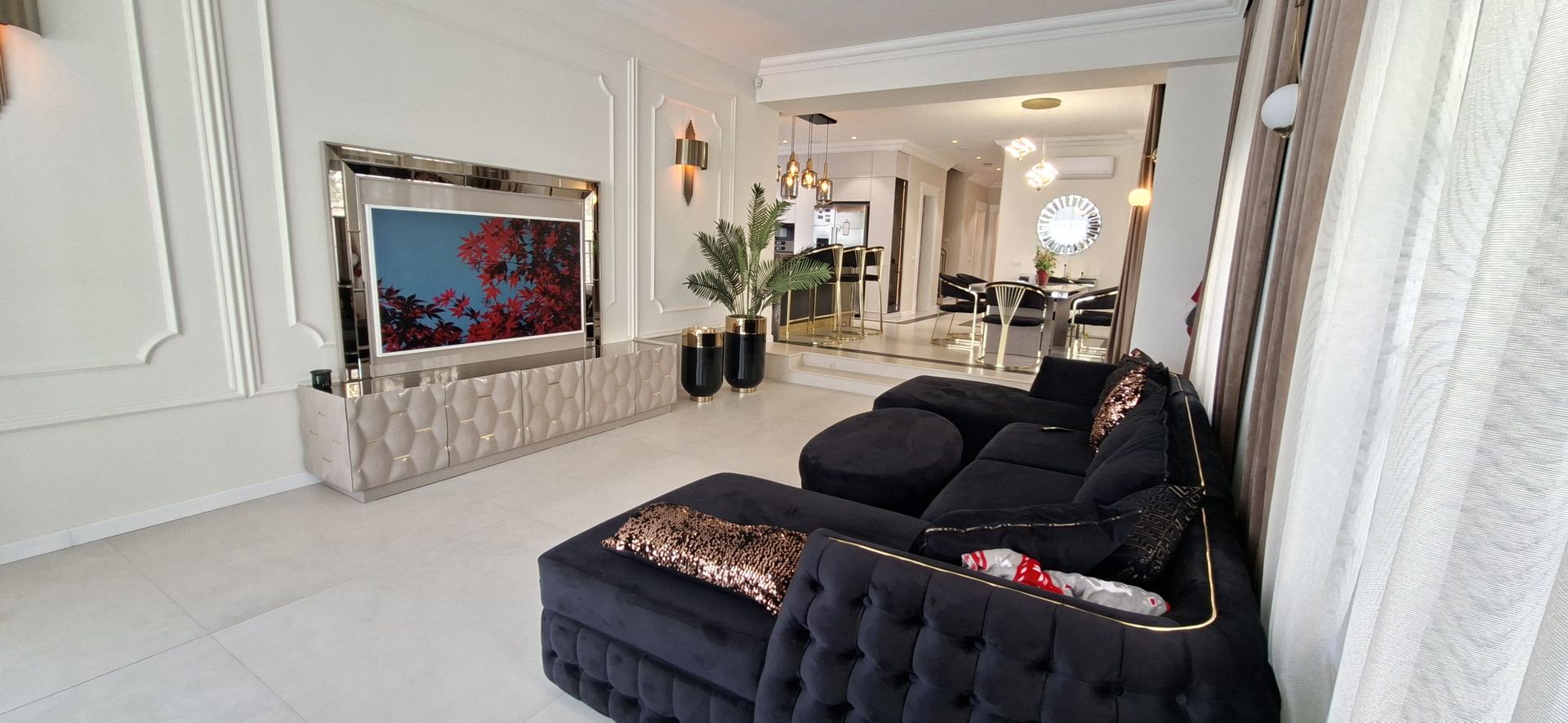 Vila spatioasa cu piscina - Dumbravita/Padurea Verde - Poză 4