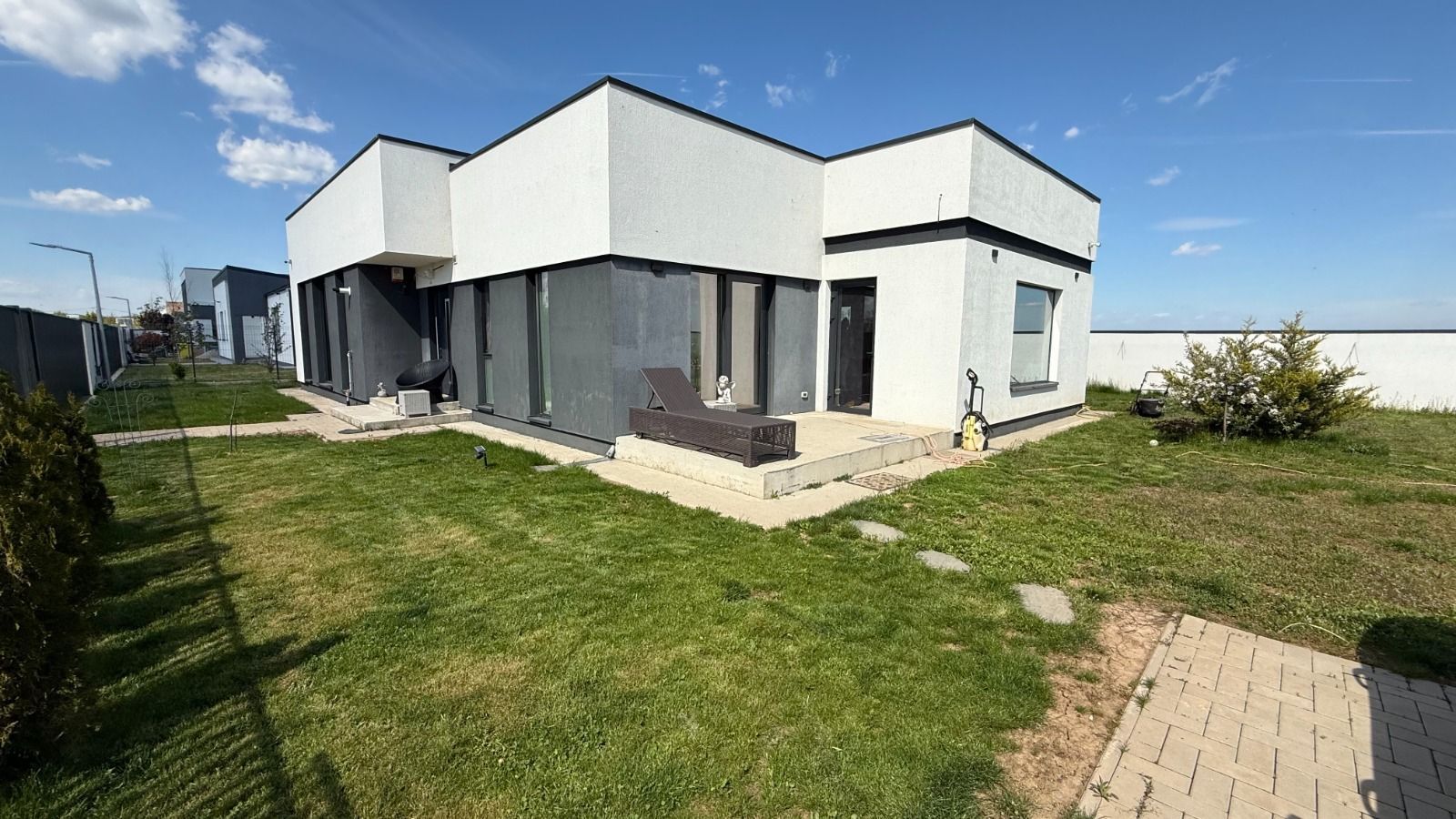 Moara Vlasiei / Caciulati, finisaje premium, 4 camerere, teren 550 mp - Poză 11