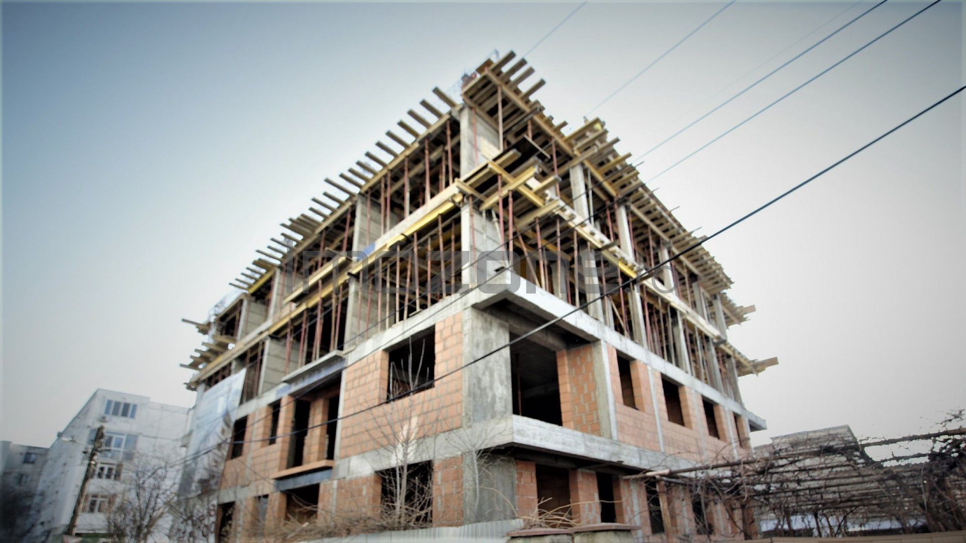 The Building - Barsanesti - Poză 2