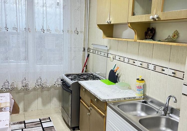 Apartament 2 camere spațios, renovat, lângă metrou 1 Decembrie 1918 - Poză 2