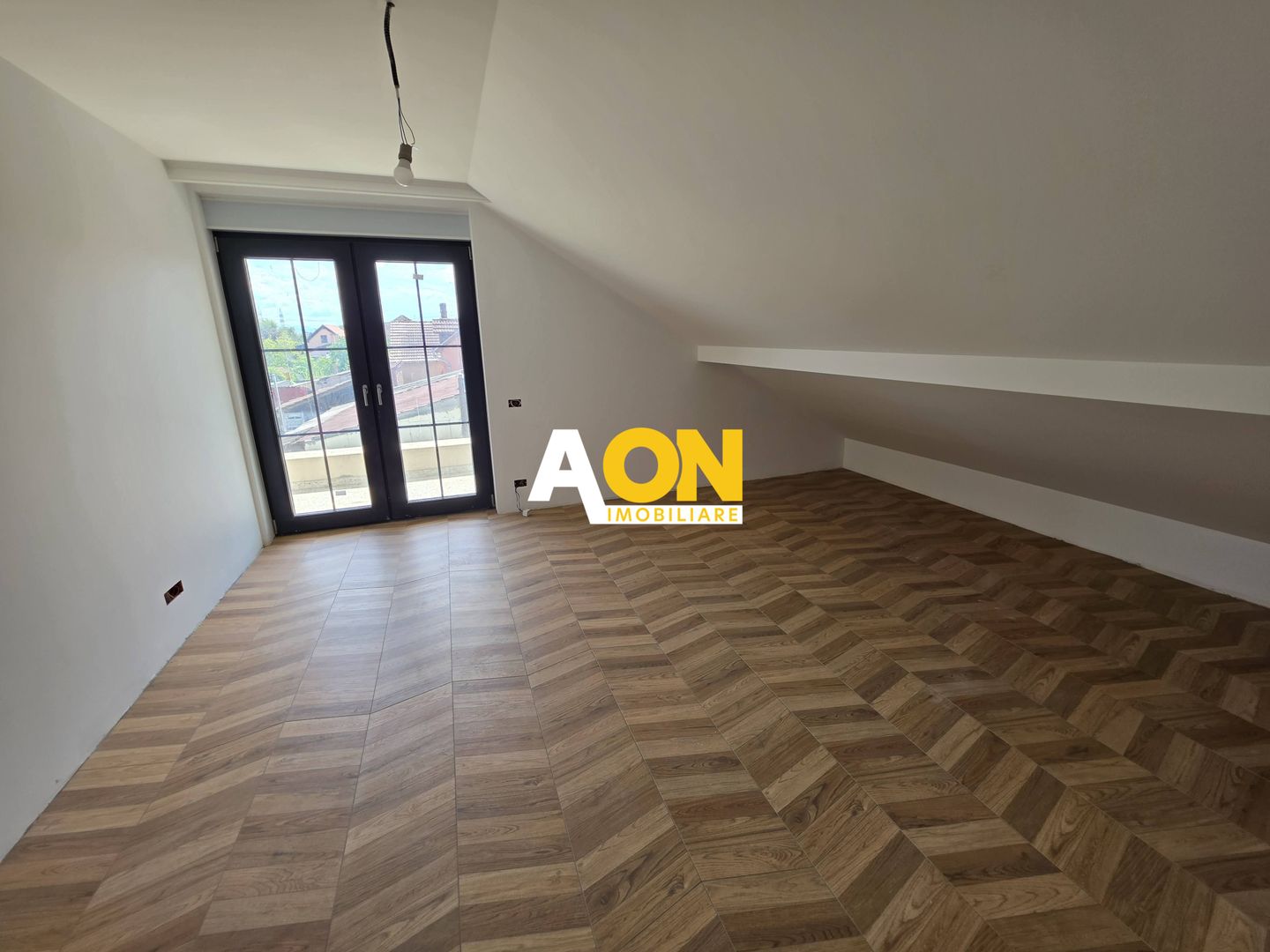 Casă nouă, impozantă,  6 camere, 1346 mp teren, Bărăbanț - Poză 28