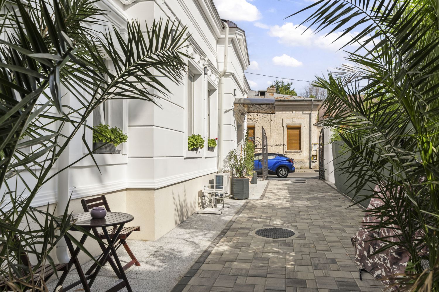 CASA COMPLET RENOVATA || 2 CAMERE|| 2 BAI || CENTRALA PROPRIE - Poză 15