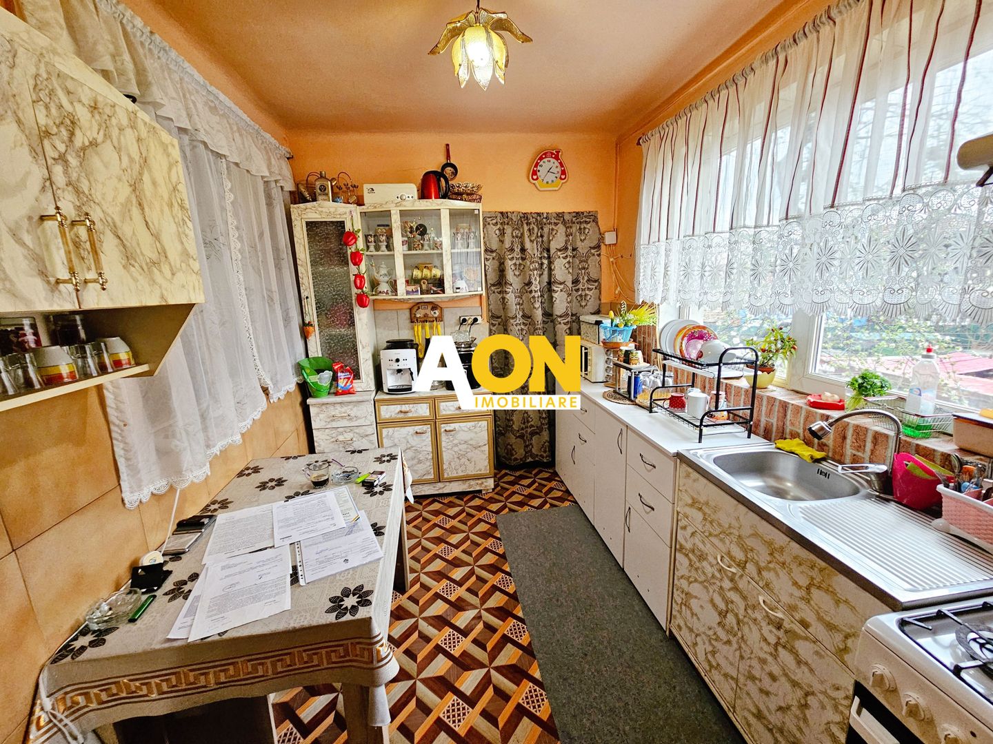 Casa 6 camere, 389 mp teren, P+1, in zona Garii - Poză 5
