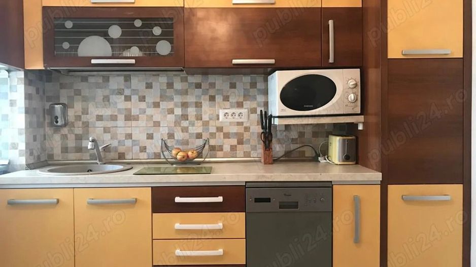 PARTAMENT LUMINOS SI SPATIOS ZONA HERASTRAU - Poză 4