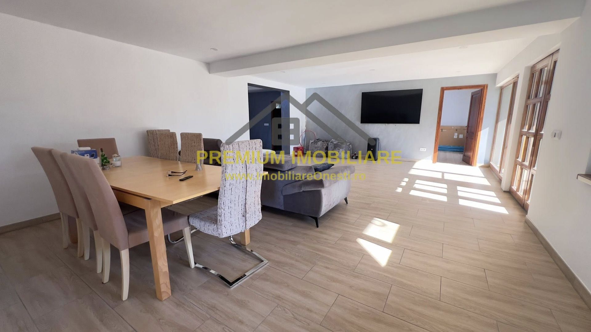 Casa de vanzare la 13 km de Onesti - Poză 4