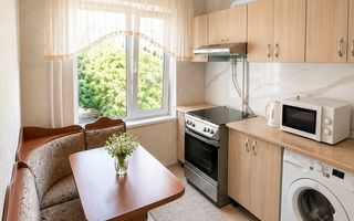 Vânzare, apartament, 2 camere, str. Petrarilor, Telecentru - Poză 1
