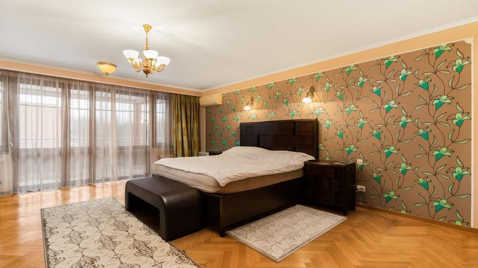 Vila superba de vanzare in apropiere de padure Pantelimon - Poză 13