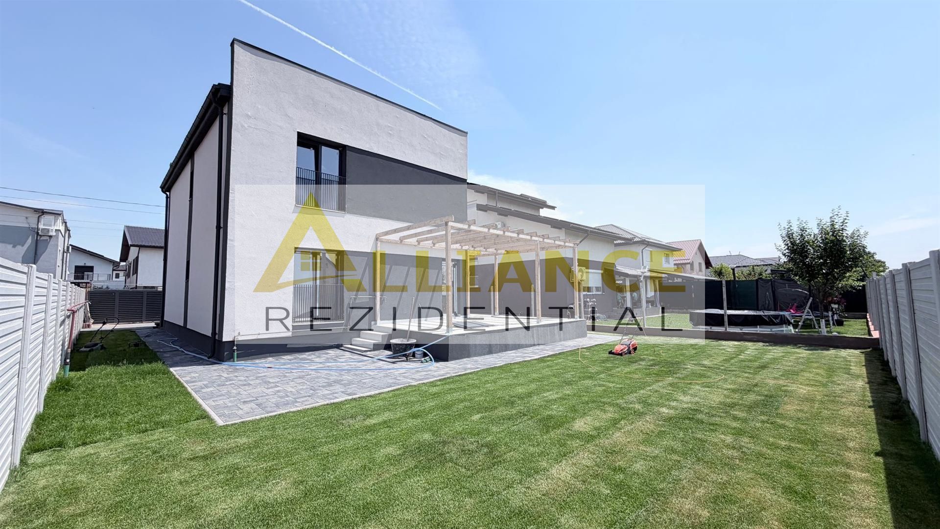 Strada Miorita - Casa individuală cu 5 camere - 430mp teren - Poză 4