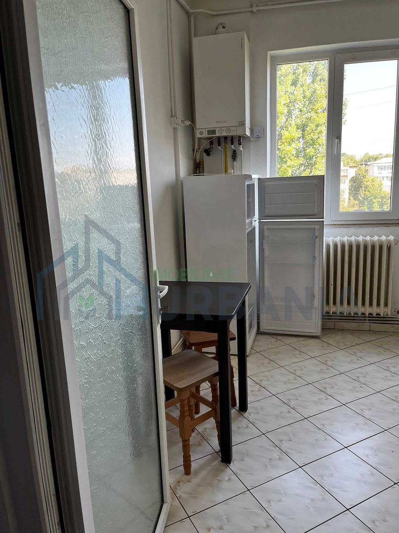 Garsonieră decomandată de închiriat, zona Metalurgiei, Iași - Poză 4