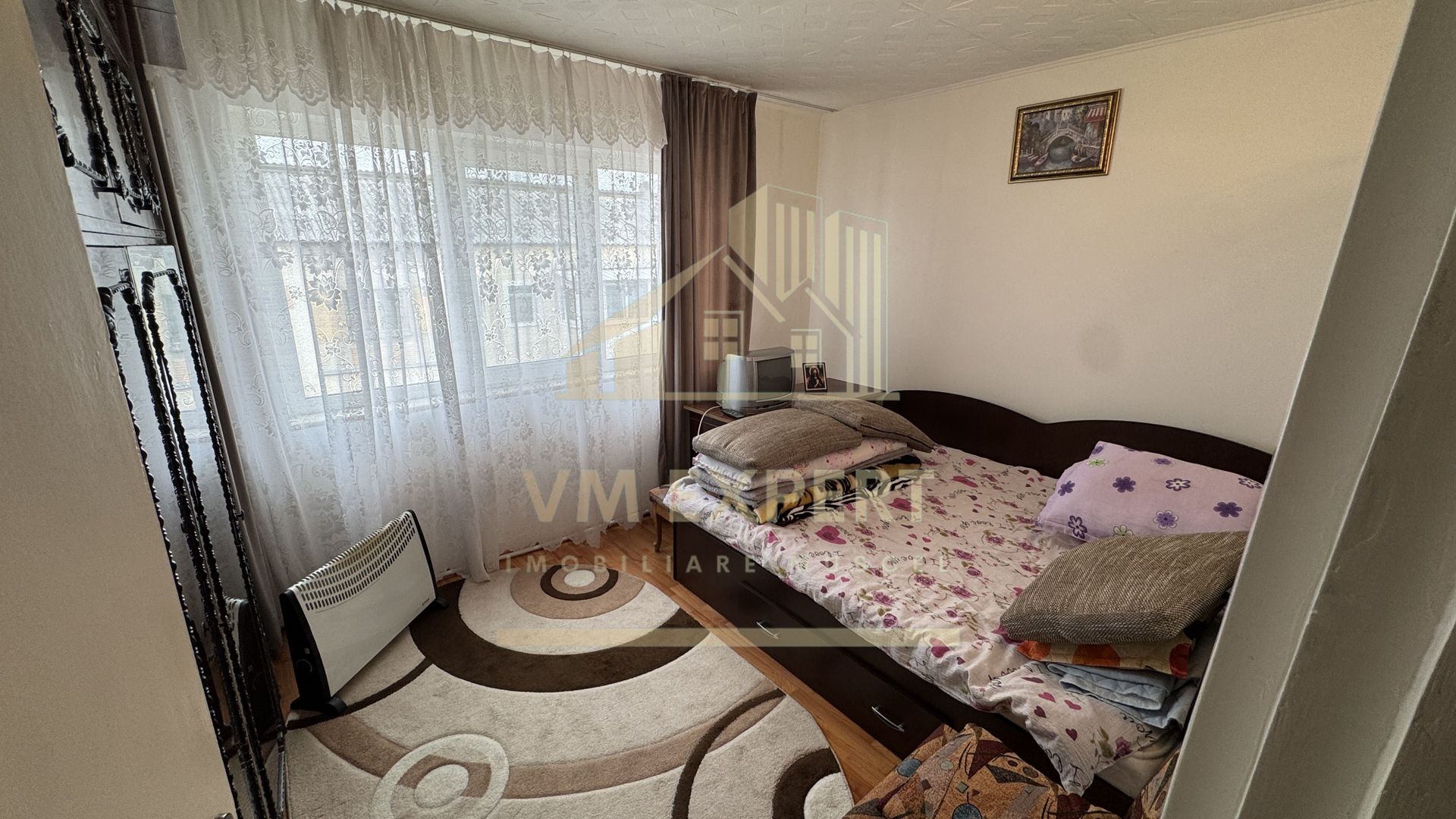APARTAMENT 2 CAMERE ETAJ 4 CAMPULUNG VIȘOI - Poză 3