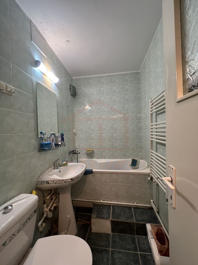 Apartament luminos cu 2 camere, etaj 3/4 – Țiglina 2 - Poză 4