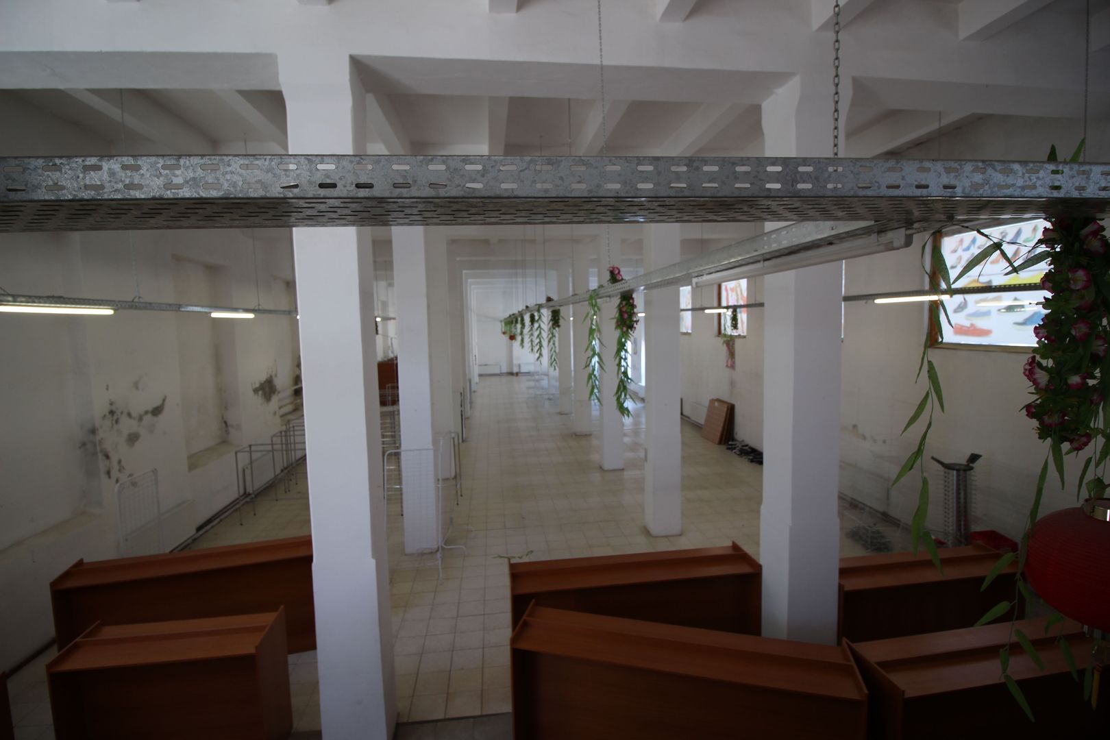 Spatiu comercial tip hala - zona semicentrala - Poză 4