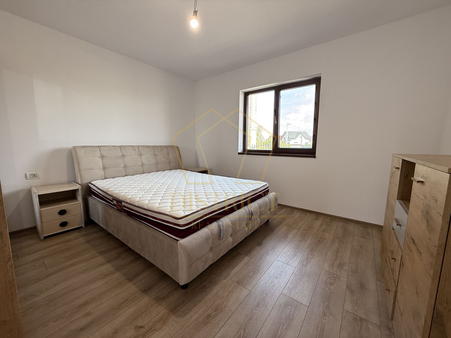 Casa individuala nou construit deosebita I Sag I Manastire - Poză 25