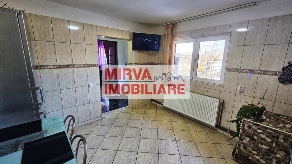 Vilă cu 5 camere, posibilitate două apartamente – Zona Bereasca - Poză 52