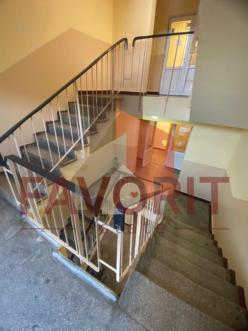 Garsoniera | Localizare foarte buna | Aer conditionat | Acoperis refacut | - Poză 5