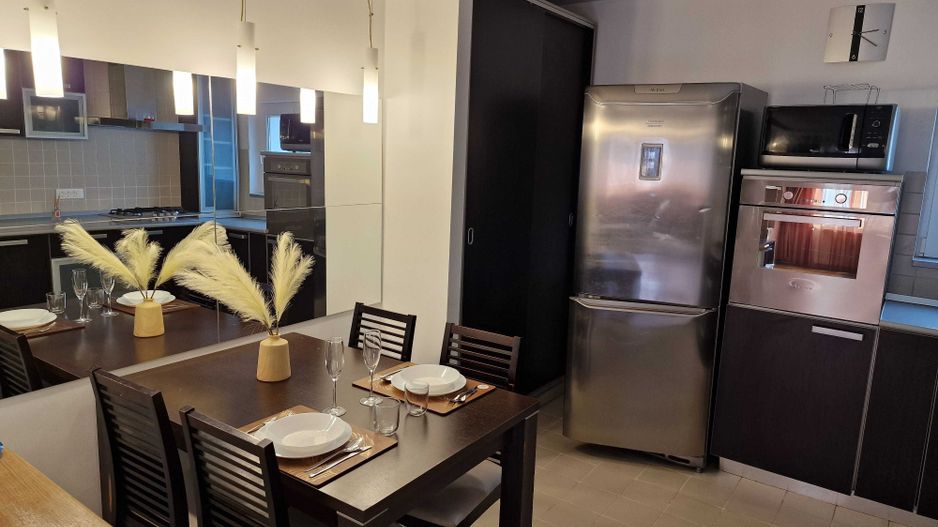 Apartament 4 camere zona Decebal Centru Civic - Poză 2