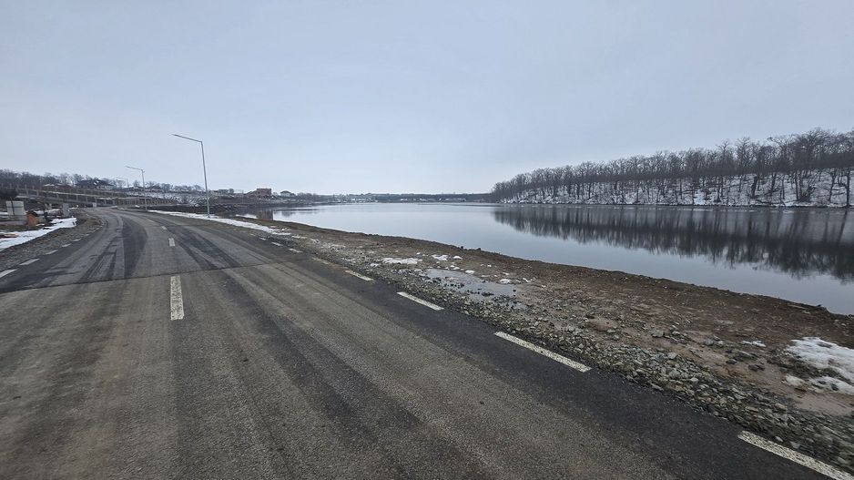 Branesti Vadul Anei LOTURI 800mp acces LAC asfalt padure utilitati - Poză 4