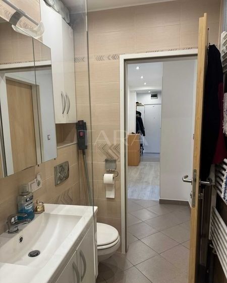 Apartament 2 camere, 36 mp + balcon,  zona Transylvania College - Poză 7