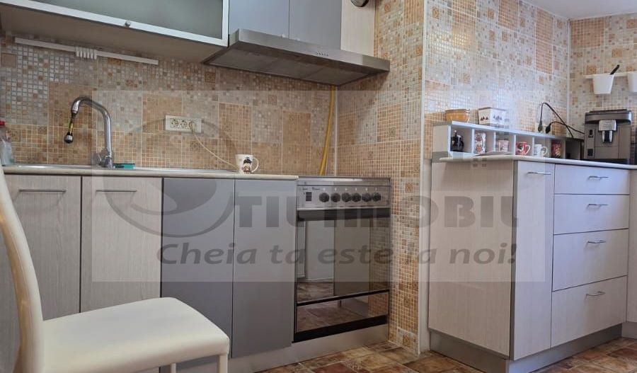 Apartament 3 camere - Centru - 77mp - 2bai - Poză 10