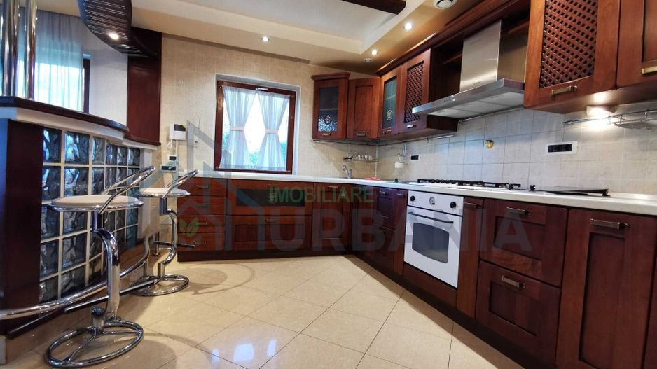 Casă în Bucium, Iași – închiriere – 4 camere, 650 mp construiți, curte 2600 mp - Poză 3
