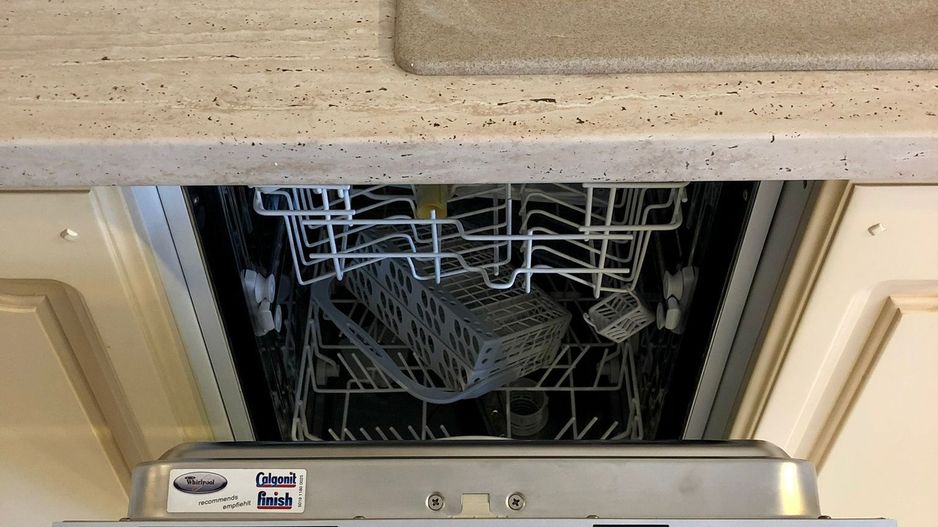 Aradului 2 Camere 53mp | Etajul 1/3 Bloc Nou cu Lift - Parcare Privata - Poză 5