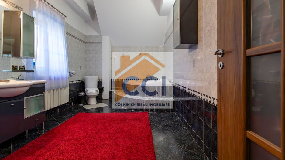 Proprietate exclusivistă ultracentrală -eleganță, spațiu și rafinament - Poză 18