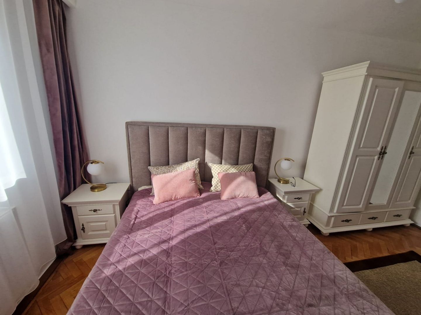 Complex-Studentesc | 4 Camere | Etaj Intermediar | Centrala Proprie. - Poză 2