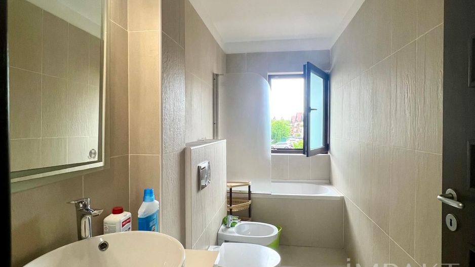 Apartament cu 2 camere in Andrei Muresanu Sud - Poză 4