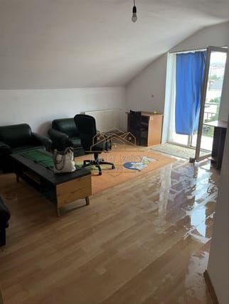Închiriere apartament cu 2 camere în cartierul Zorilor - Poză 4