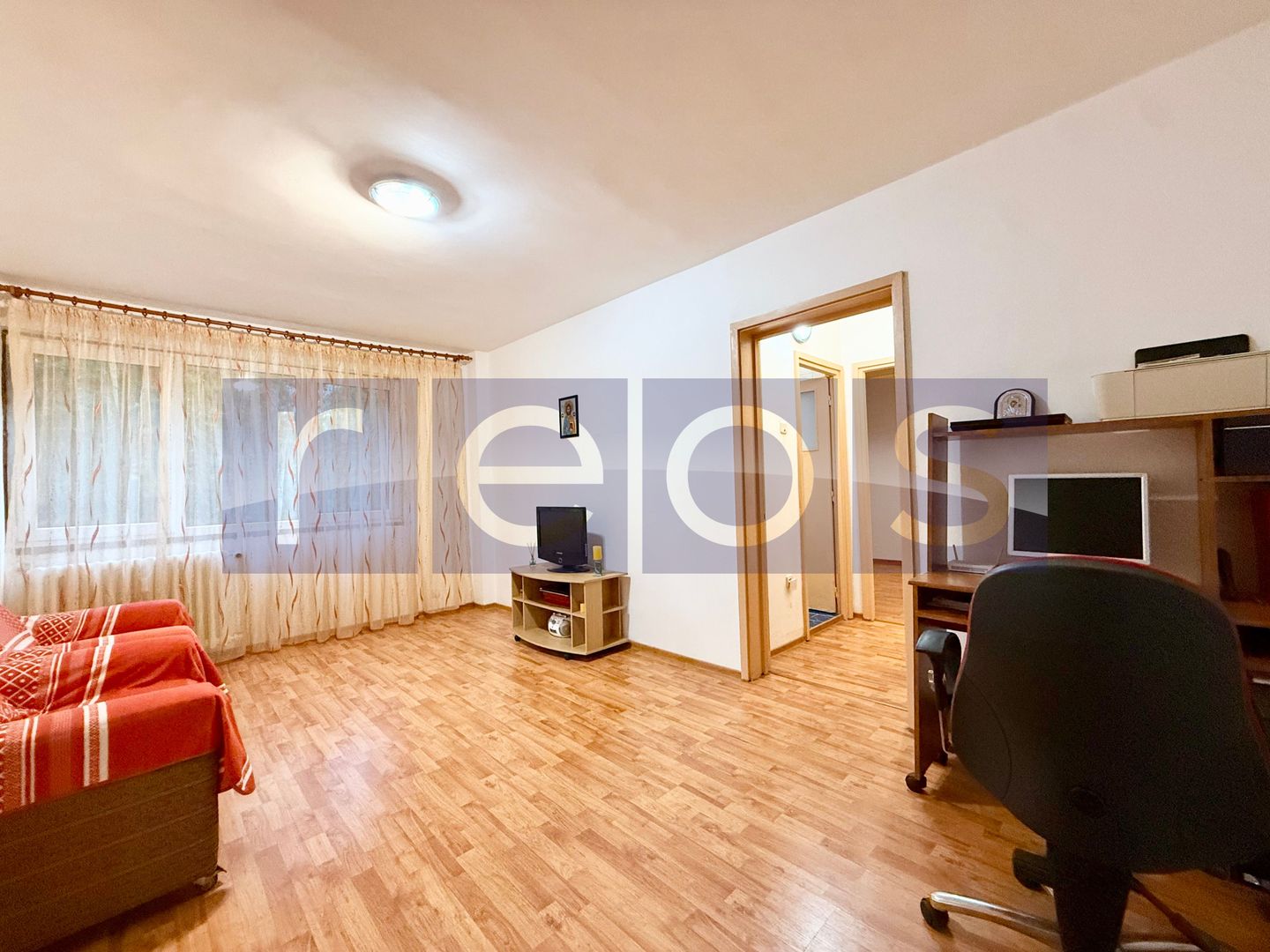 VÂNZARE 2 CAMERE | ZONA DRISTOR | ETAJ 1 - Poză 3