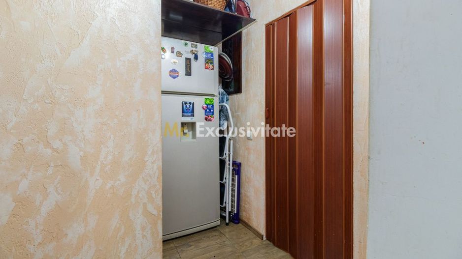 3 camere parter inalt 11 Iunie - Poză 9