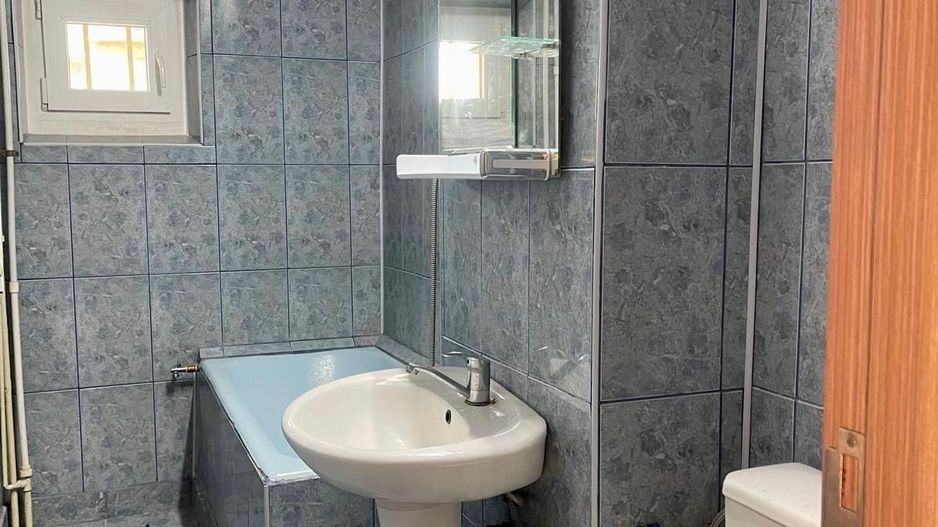 GARSONIERA la Mall Vitan, 39 mp, et 4, renovata, mobilata nou - Poză 12