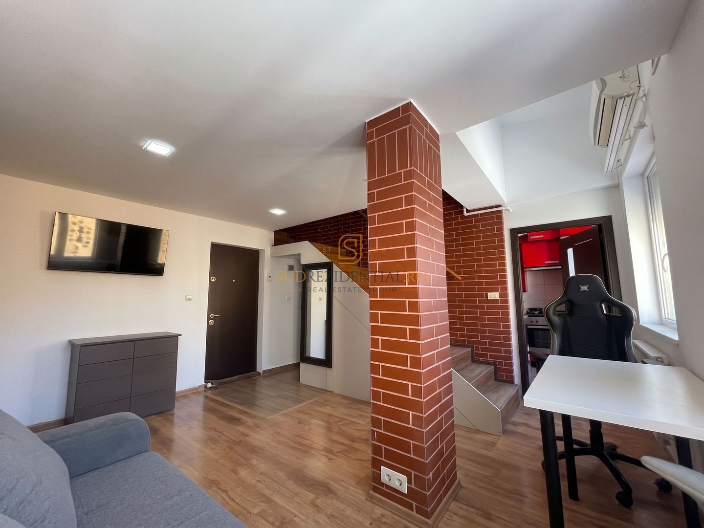 Duplex 3 camere pe 2 niveluri, 2 bai, langa Metrou Aparatorii Patriei - Poză 2