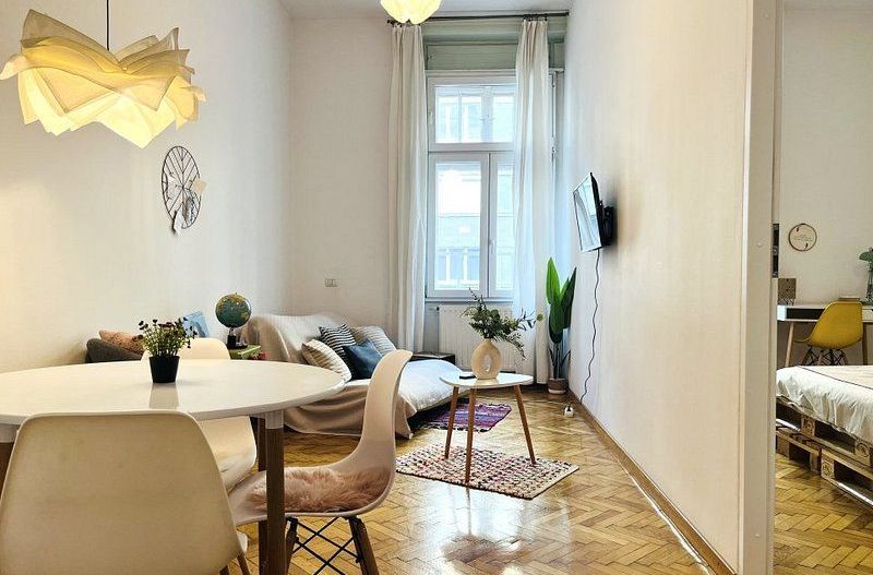 Apartament 2 camere, boem și elegant, în  Palatul Victoria - Poză 1