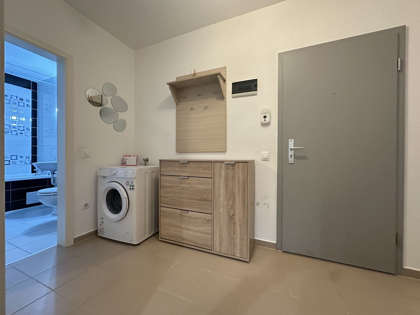 Inchiriem apartament 2 camere modern Avantgarden 3 - Poză 14