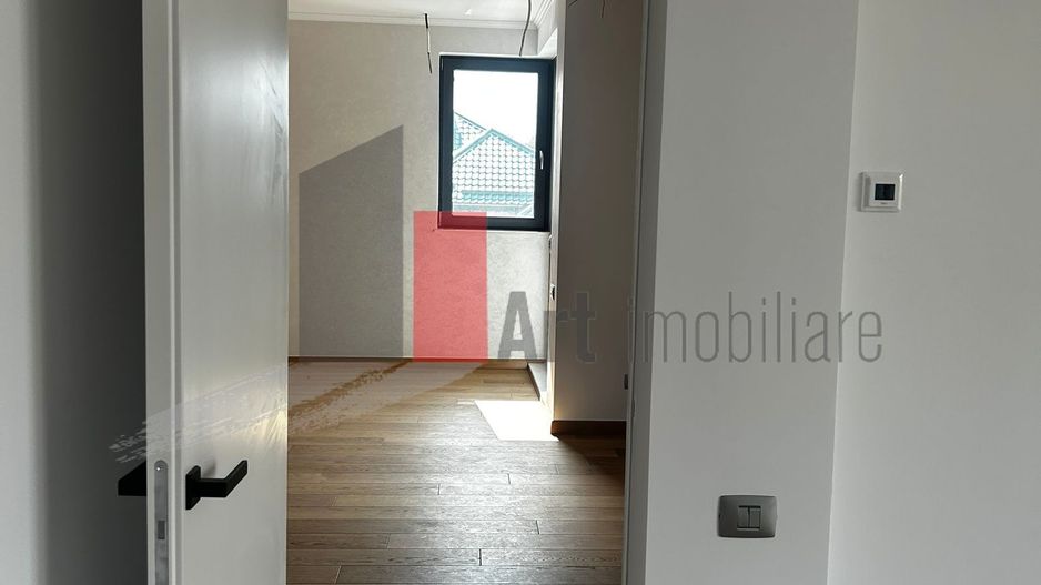 Apartament cu 3 camere - Zona Unirii - Poză 5