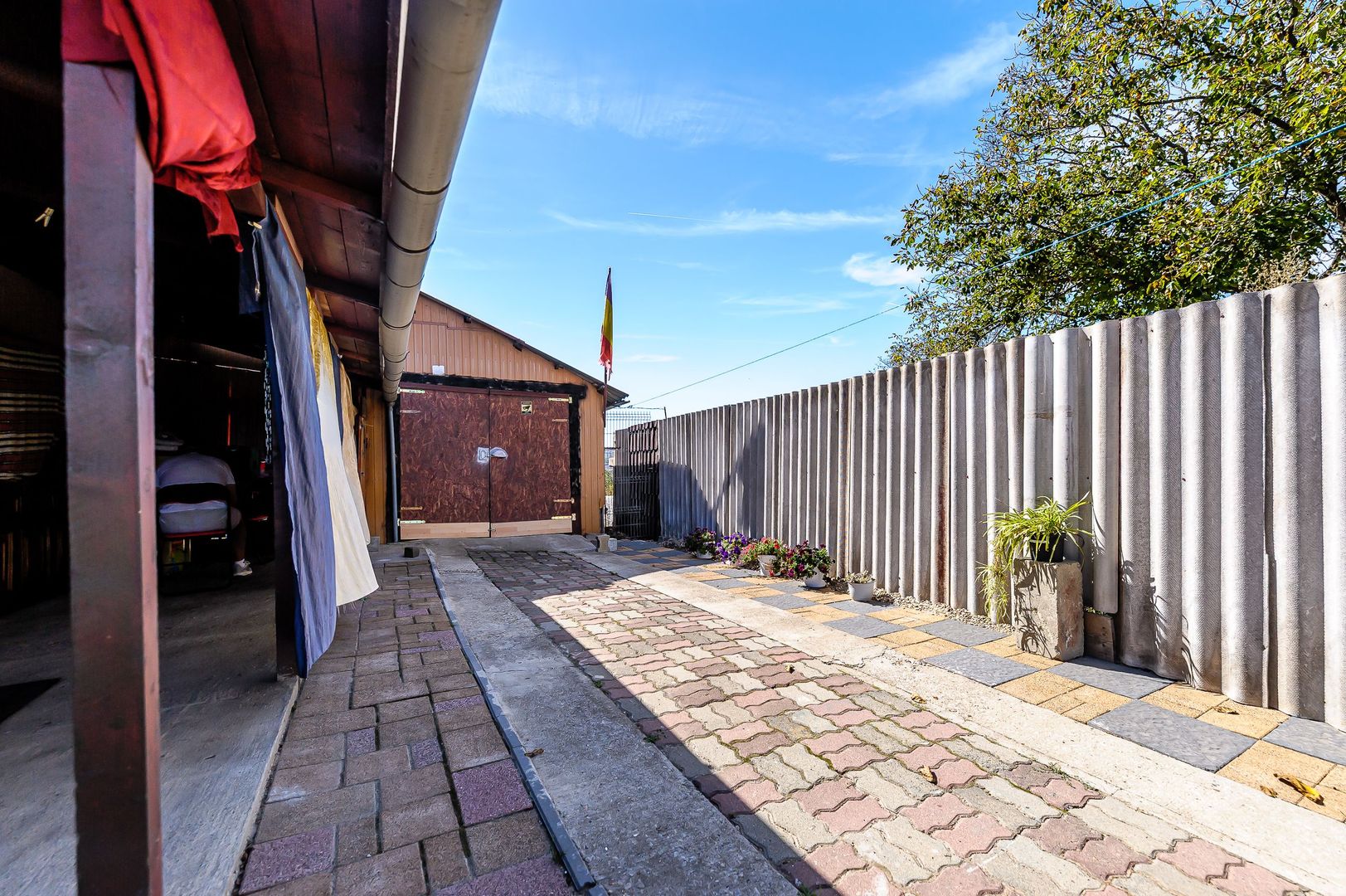 Casă cu teren generos și priveliște panoramică – Lipova - Poză 8