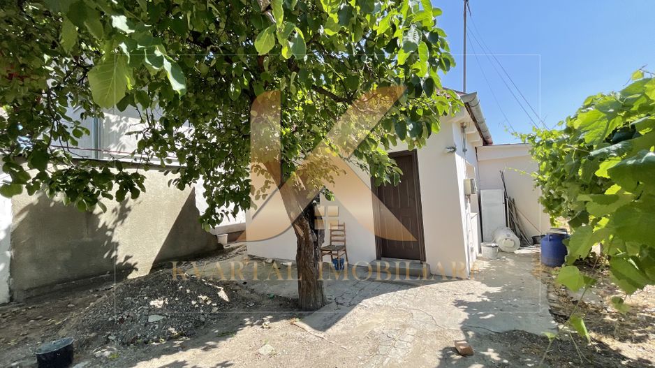 Casa individuală renovată 2 camere, 300mp teren. Zona Aradul Nou! - Poză 10