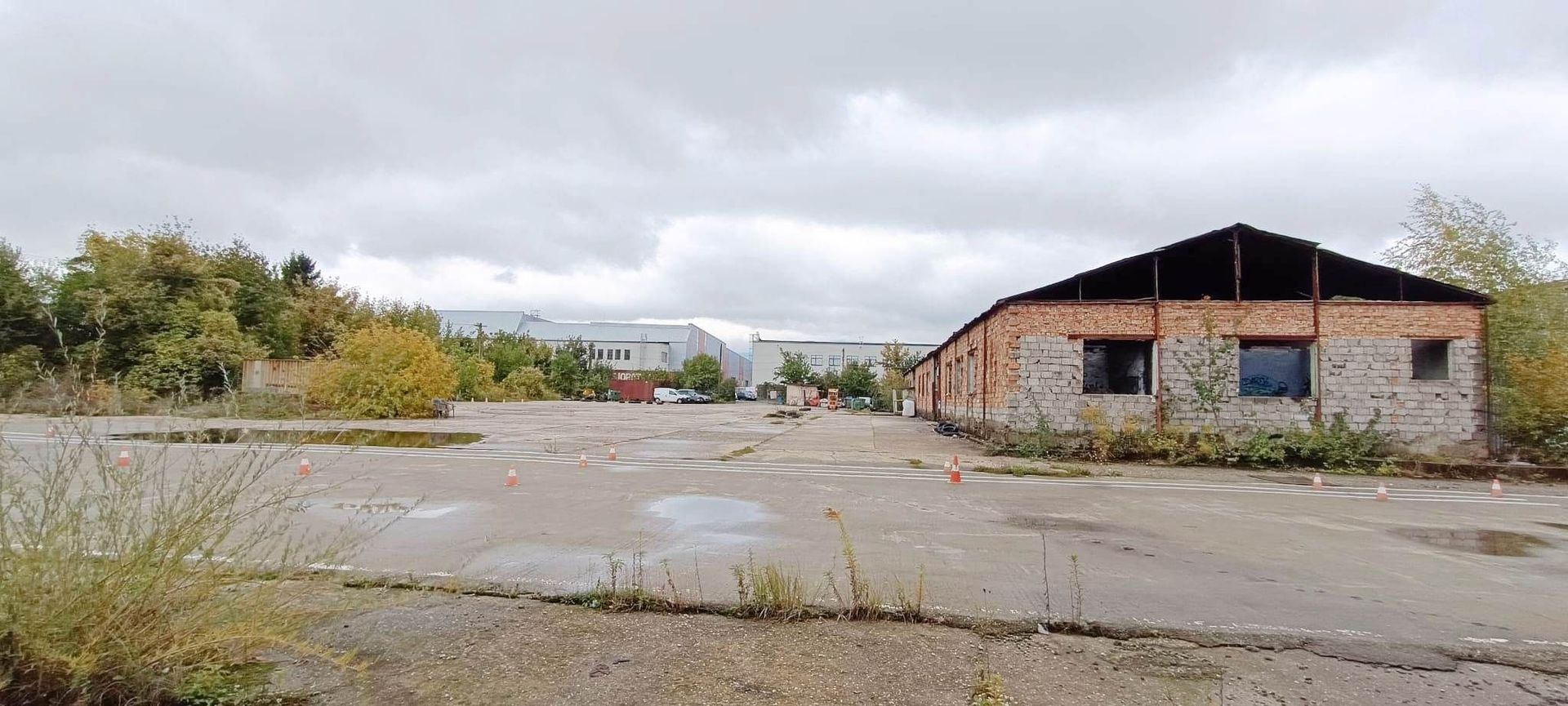 Teren cu potential in zona Coresi Brasov - Poză 3